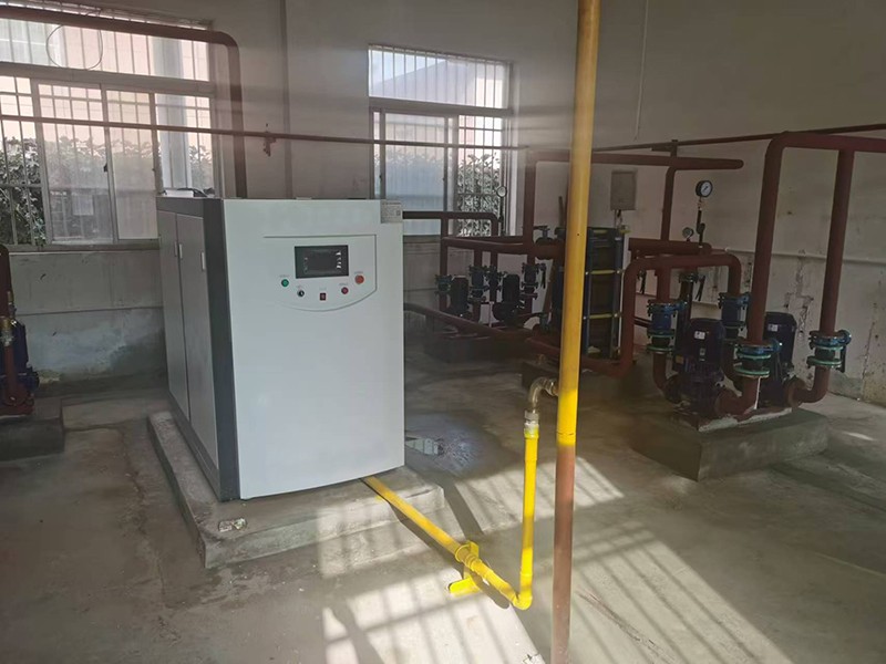 冬季燃?xì)鉄崴┡仩t案例